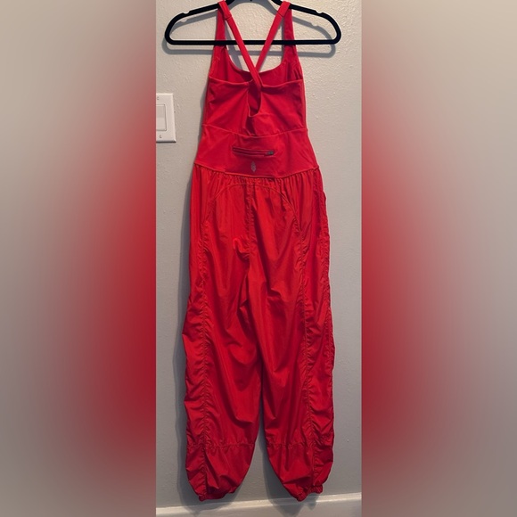 FREE PEOPLE MOVEMENT Righteous Onesie in Red Convertible Sz Small GUC - Picture 5 of 7